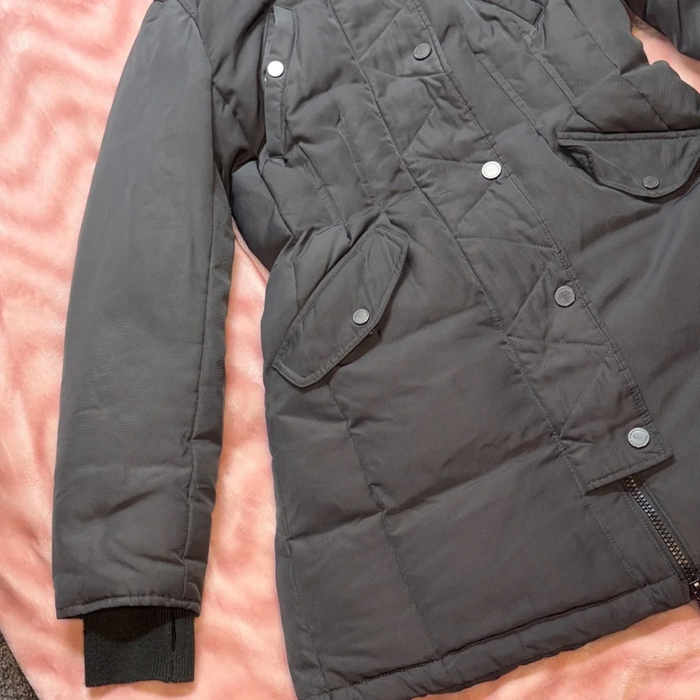BCBGMaxAzria Heavy Charcoal Parka Puffer Coat w/ Mauve Faux Fur Hood - Picture 6 of 13